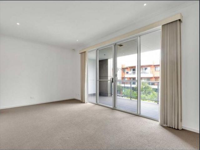 Stunning Apartment in Premier Location!