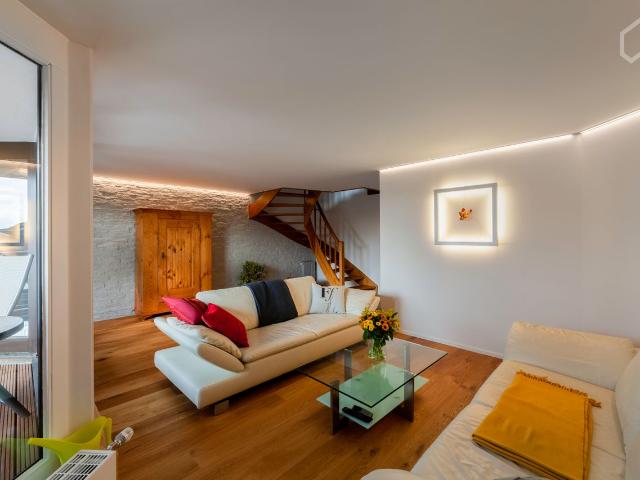 Stunning apartment in the middle of Cologne incl. balcony and sun protection, Koln Amsterdam Apartments for Rent