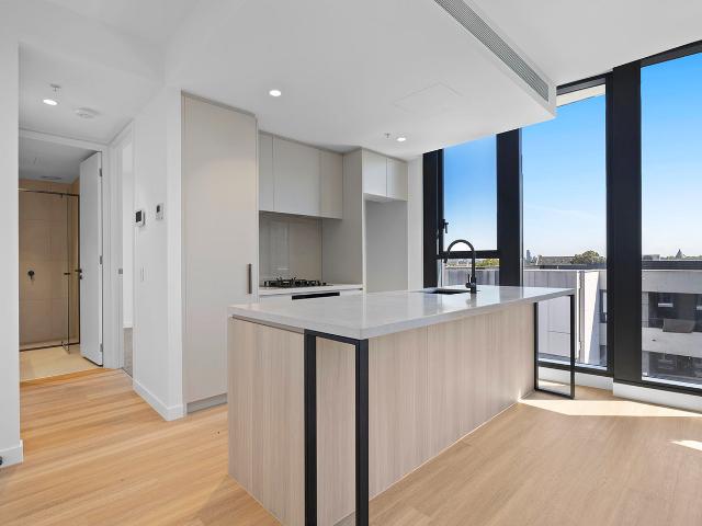 Stunning apartment in the heart of Elsternwick!