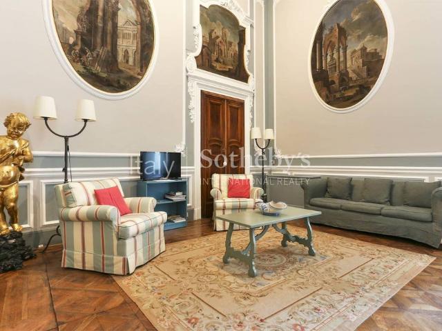 Stunning apartment in the heart of Florence