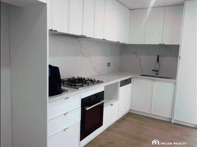 Stunning Apartment the Cullinan at 202/181 Waymouth Street