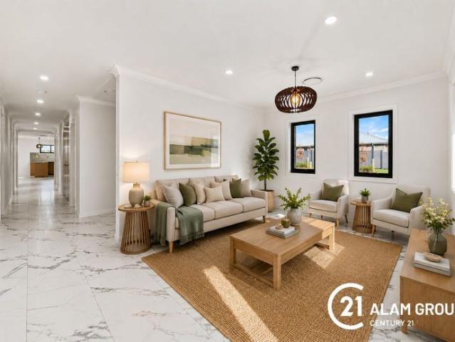 Stunning Brand New 3 bedroom home !