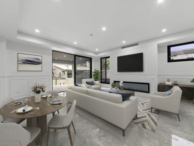Stunning Brand New 3 Bedroom Triplex, 4 Bathrooms!