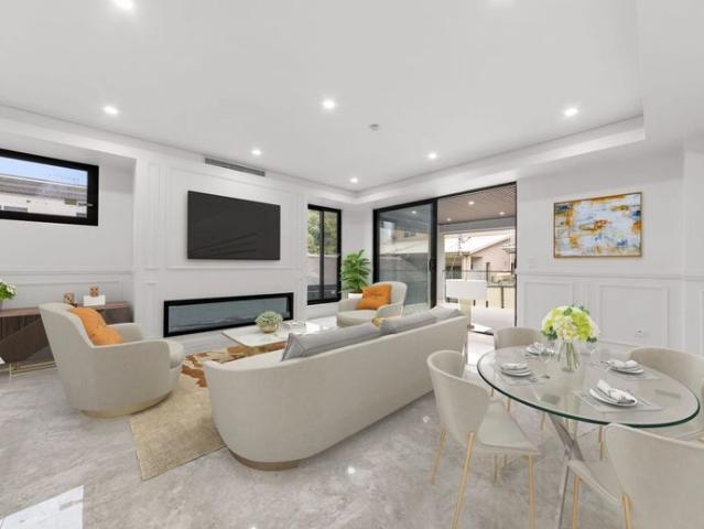 Stunning Brand New 3 Bedroom Triplex, Ensuite To Every Bedroom!