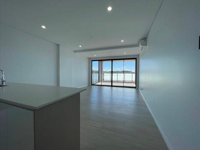 Stunning Brand New 2 Bedroom Apartment