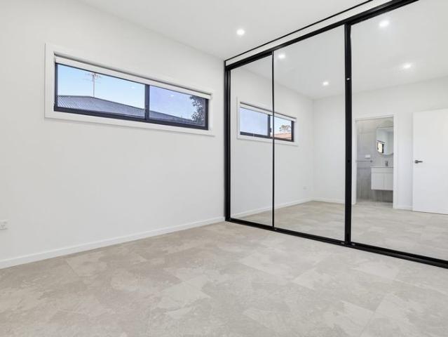 Stunning Brand New Granny Flat !