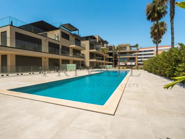 Stunning Brand New Duplex Apartment in Vilamoura