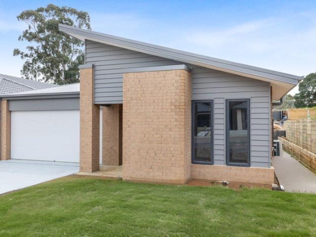 Stunning Brand new four bedroom