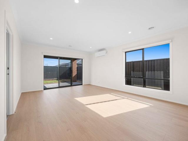 Stunning Brand New Modern Property in Lara!