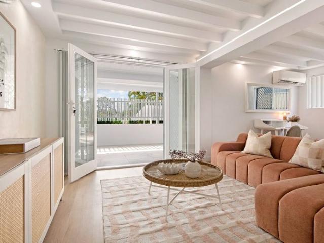 Stunning Brand New Renovation 5 Bedroom Home with Dual Living Potential in Prime Southport Location