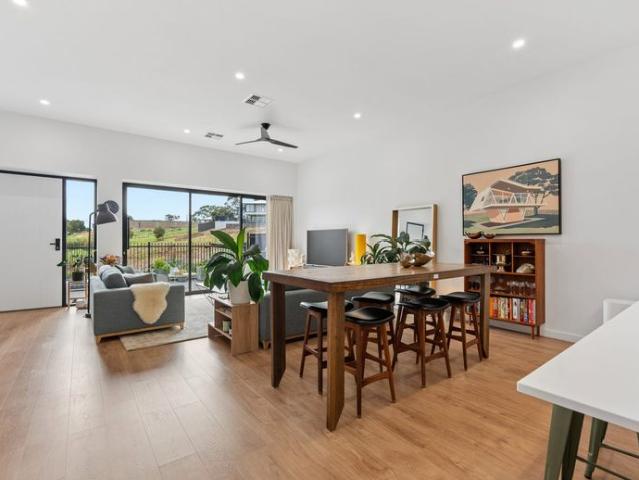 Stunning Brand New Townhouse