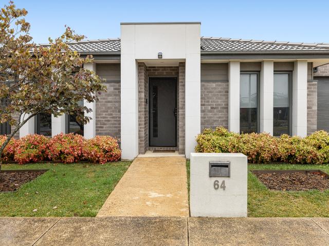 Stunning Brick Veneer Home with in highly sought Alfredton