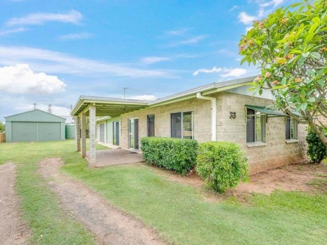 Stunning Burnett River Views Flood Free