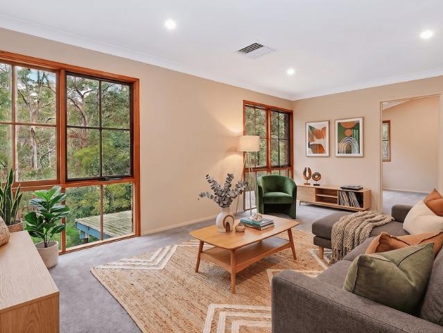 Stunning Bushland Home In Cherrybrook Technology High School Catchment