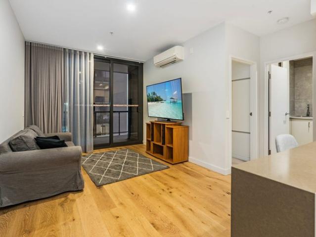 Stunning CBD Apartment at NV Building