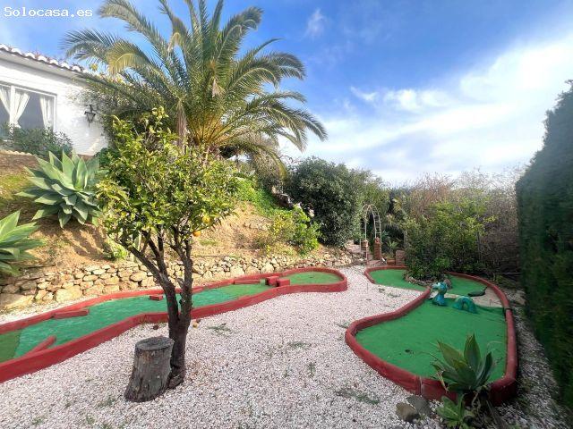 STUNNING CHALET IN MIJAS WITH PRIVATE POOL AND MINI GOLF