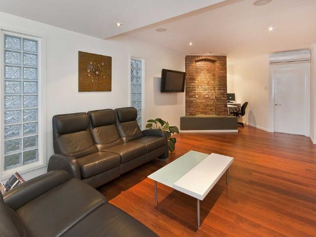 Stunning Character Home – Kelvin Grove
