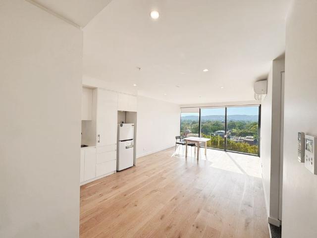 Stunning city apartment with easy lifestyle