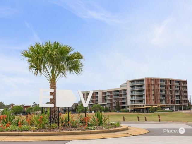 Stunning City View Apartment with 2 x Exceptional Storage Areas & 2 Car Parking!
