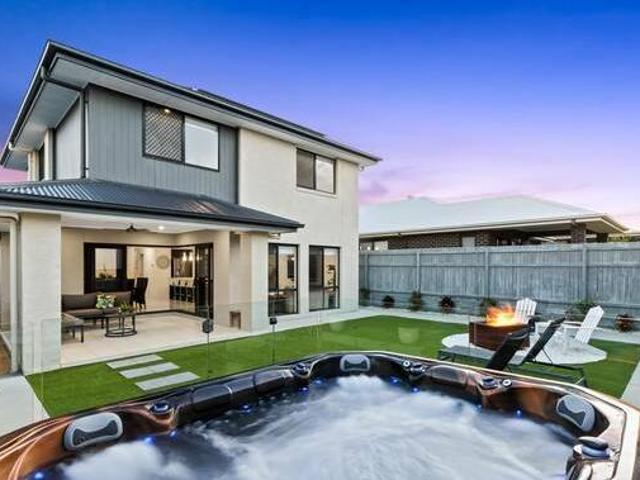 Stunning Contemporary Home