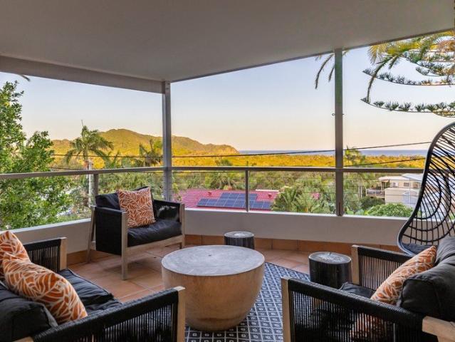 Stunning Coastal home Lighthouse and Ocean Views