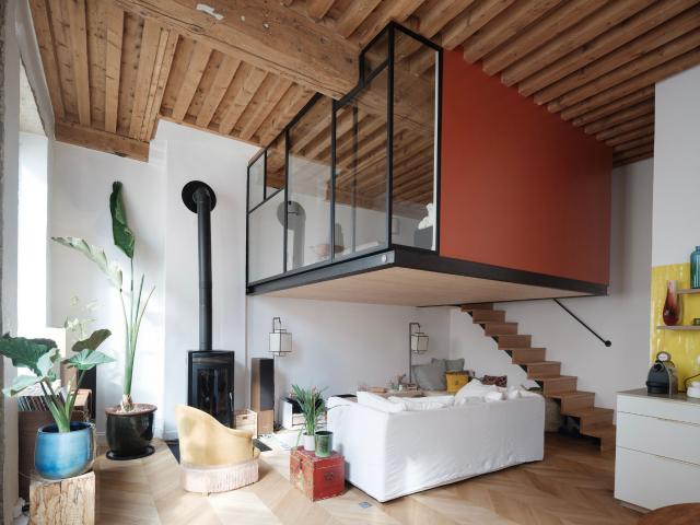 Stunning designer apartment with original stone and wood, south facing, in the heart of Croix Rousse