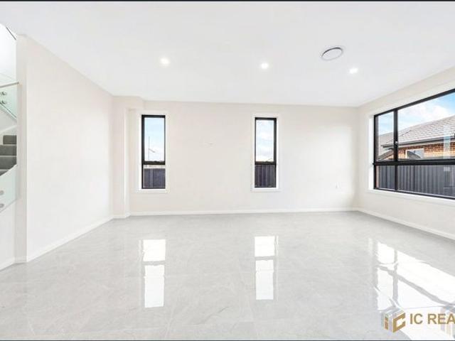Stunning Double Storey Family Home in Leppington