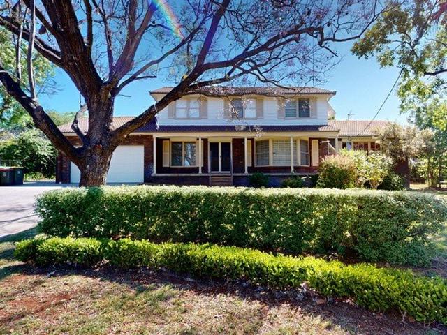 STUNNING DOUBLE STOREY HOME WITH POOL