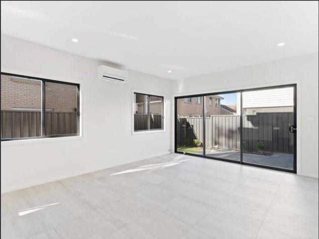 Stunning Double Storey Unit