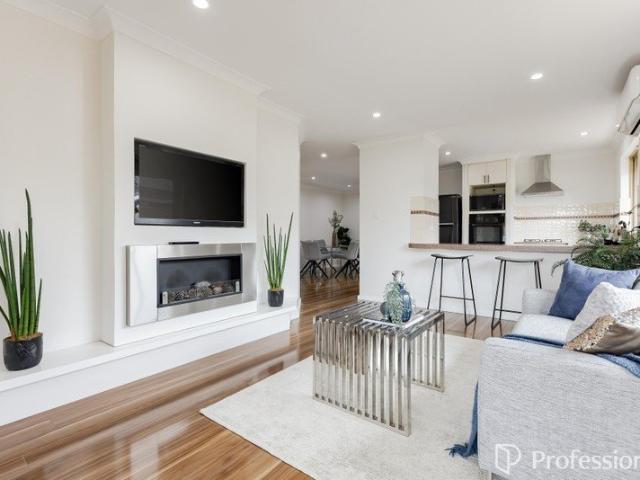 Stunning Downsize or Starter