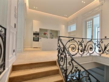 Stunning Duplex apartment with marvellous details, first occupancy