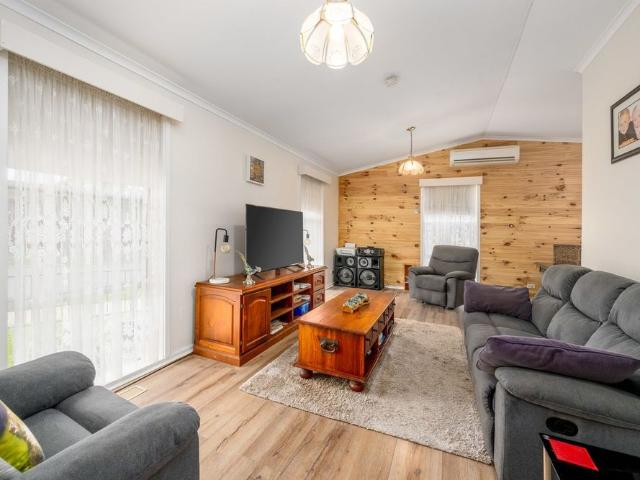 Stunning Entertaining Area & Large Shed!