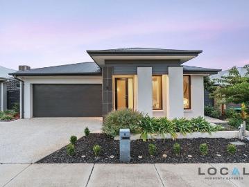 Stunning Ex Display Home by JG King | Luxury Living with Premium Inclusions