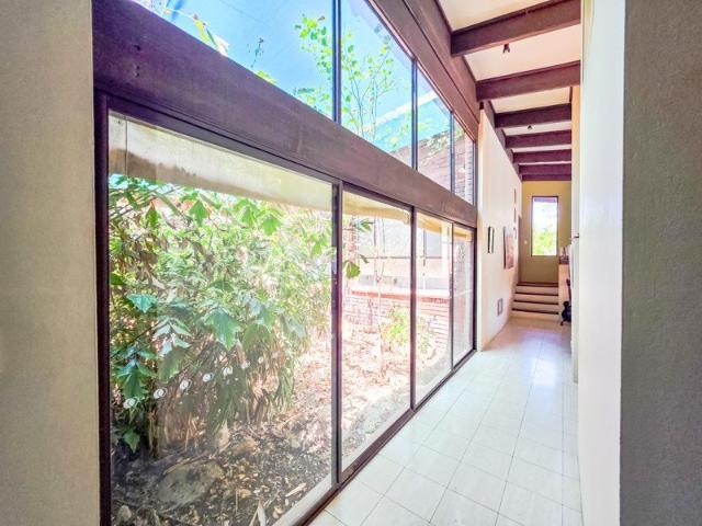 Stunning Executive Sanctuary