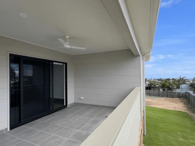 Stunning family home that offers both comfort and style!