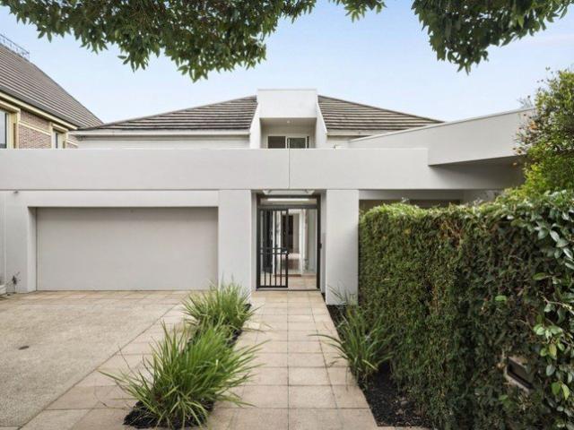 Stunning Family Home Walking Distance to Brighton Beach