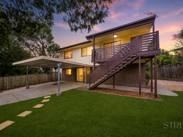 Stunning Family Home with Dual Living Potential 6 Bedrooms, 2 Bathrooms, Huge Shed & Solar