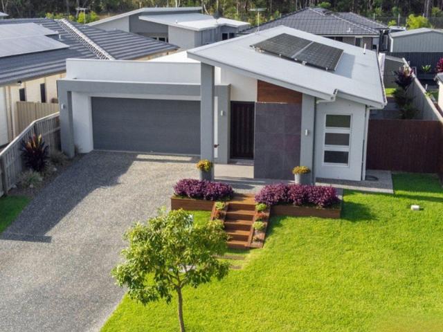 Stunning Family Home with Resort Style Pool