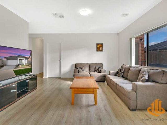 Stunning Family Home at Prime Location