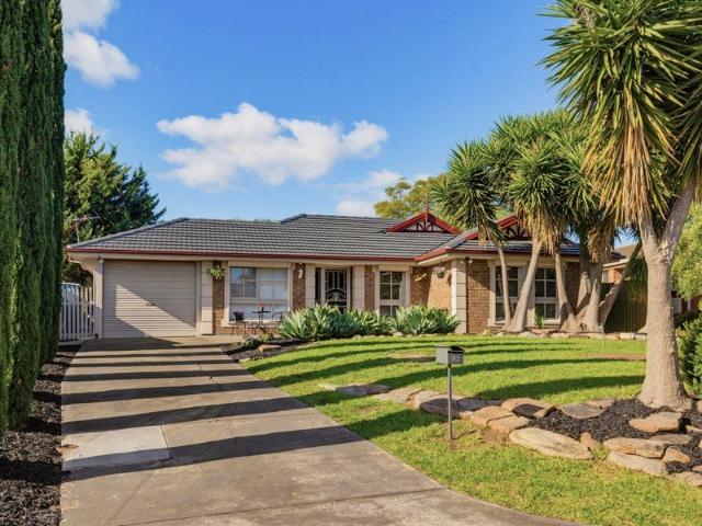 Stunning Family Home Close to All Amenities