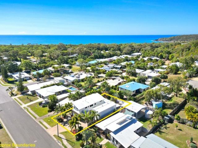 Ligthfilled Beach Home Retreat + XL Boatshed Vax free