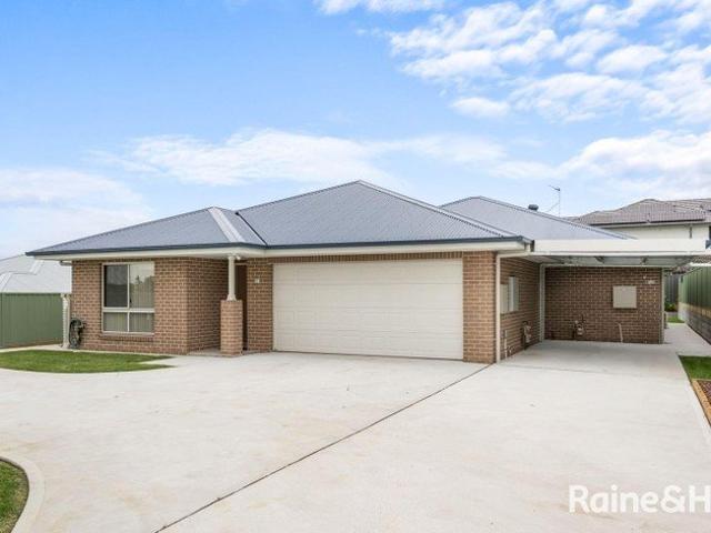 Stunning Family Home For Lease