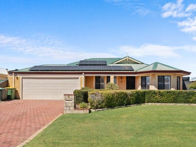 STUNNING FAMILY HOME IN A PRIME LOCATION