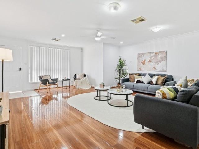 STUNNING FAMILY HOME IN A PRIME LOCATION 253SQM APPRX