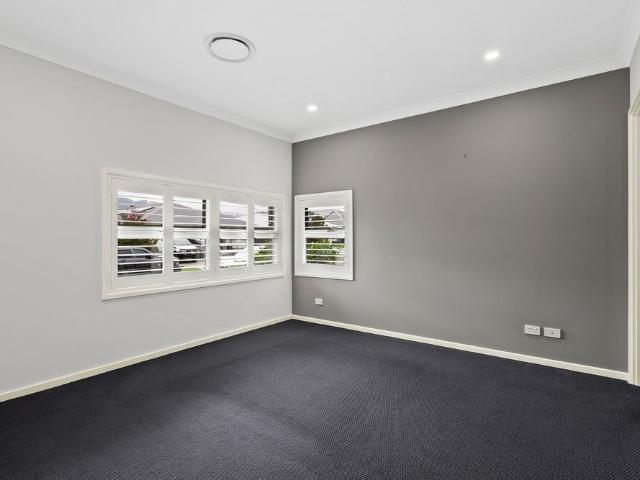 Stunning Family Home in Calderwood