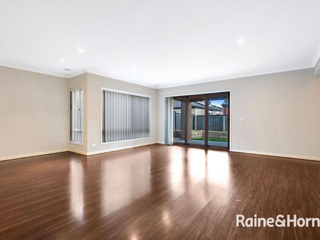 Stunning Family Home in Clyde North