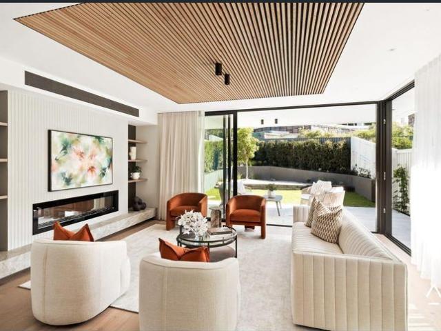 Stunning Family Home in Prestigious Northbridge