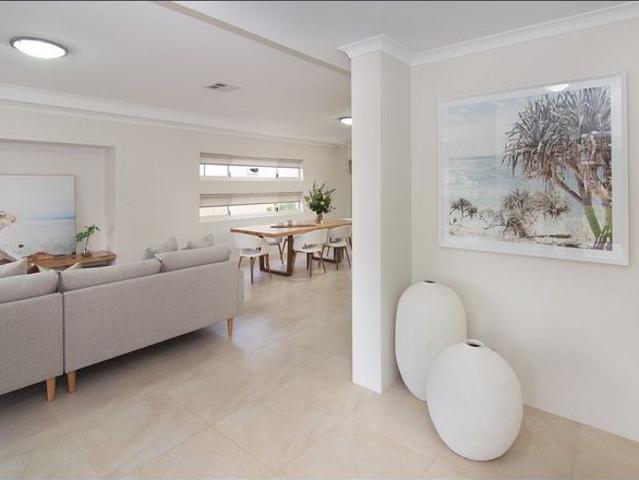 Stunning Family Home Just Minutes from the Beach!