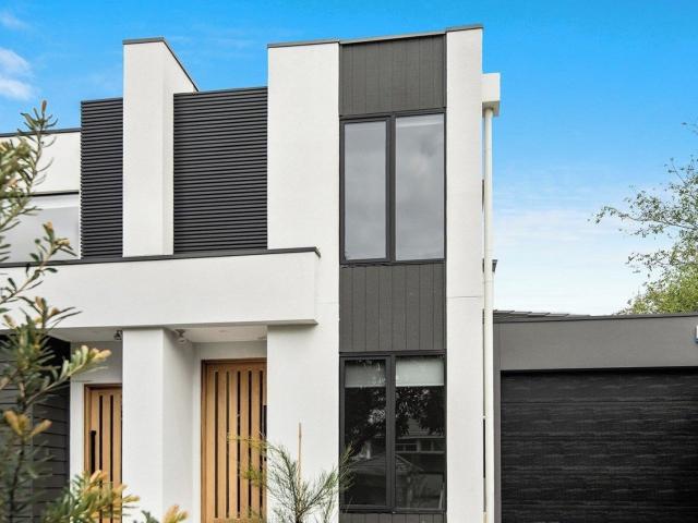 Stunning Family Townhouse in Prime Brighton East Location