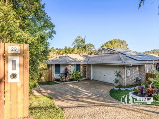 STUNNING FOUR BEDROOM HOME WITH BUSH BACKDROP